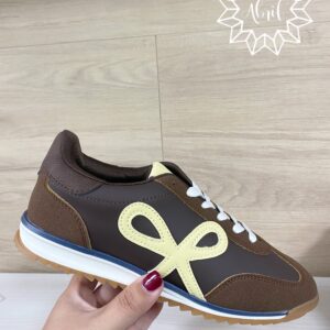 Zapatillas marrón