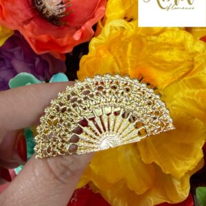 Broche abanico calado