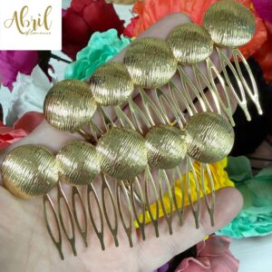 Peina 5 círculos dorados