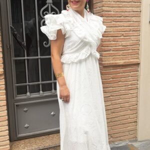 Bata Camino perforada blanca manga corta