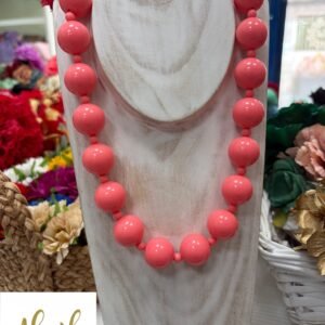Collar bolas coral