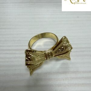 Anillo mantón lazo dorado