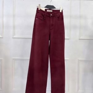 Pantalón vaquero burdeos